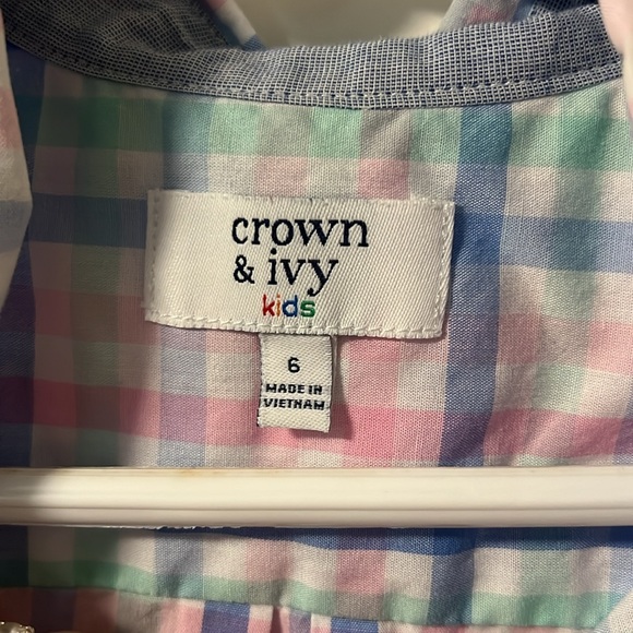 Crown & ivy Kids- size 6-boys plaid pastel short sleeve button up, like new - Picture 4 of 4